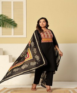 สินค้ามาใหม่ ชุดเสื้อผ้าฝ้ายพิมพ์ลายดิจิตอล DHABU พร้อมผ้าคลุมไหล่ มีสินค้าในสต็อก ชุดทำงานผู้หญิง แห้งเร็ว ราคาขายส่ง สไตล์ชาติพันธุ์ - Product Image 5