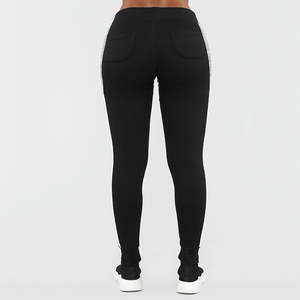 Hoodie court personnalisé pour femme – Sweat à capuche décontracté et oversize pour femme - Product Image 5