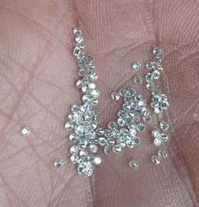Diamante Suelto de Corte Brillante Natural, Modelo RD-N4 de RAMDUT IMPEX, Origen Gujarat, Perforado con Láser, Color G, Corte Excelente, Directo de Fábrica - Product Image 2