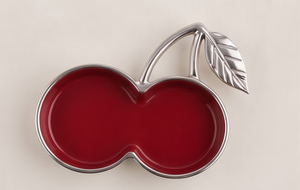 Plateau de service de luxe en métal émaillé rouge en forme de cerise avec poignée en forme de feuille, plat décoratif pour noix et bonbons, récipient de table pour bibelots et objets divers - Product Image 4