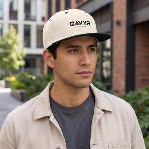 Casquette Snapback Premium 6 Panneaux en Coton Ajustable pour Homme avec Logo Avant Style Printemps-Été - Product Image 1