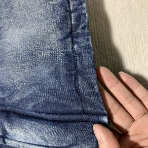 เสื้อแจ็คเก็ตยีนส์บุใยสำหรับผู้ชาย มีฮู้ด กันลมหนา ใส่สบายในฤดูหนาว ปิดด้วยซิป ทรงปกติ บุโพลีเอสเตอร์ สีพื้น - Product Image 4