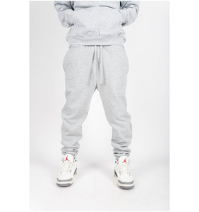 ชุดวอร์มลำลองสำหรับผู้หญิงไซส์ใหญ่ 2-in-1 ผลิตโดย OEM เป็นมิตรกับสิ่งแวดล้อม ระบายอากาศได้ดี เหมาะสำหรับฟิตเนส โยคะ และชุดกีฬา - Product Image 4