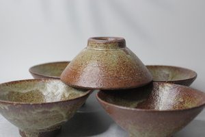 Taza de Café de Cerámica con Esmalte Verde Reactivo Estilo Minimalista Indio, para Hotel, Restaurante, Decoración del Hogar, Forma Irregular, para Desayuno, por UO - Product Image 2