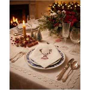 Vente en gros de serviettes de table de Noël en forme de cerf brodées personnalisées Serviettes en tissu en coton ourlet pour la maison Vacances à l'hôtel - Product Image 1