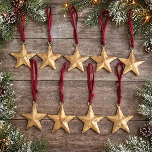Ornement de Noël en spirale en métal doré avec étoile sur le dessus, décoration miniature moderne pour la table de fête - Product Image 5