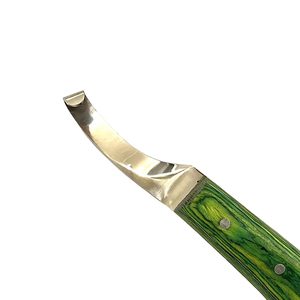 Cuchillo para Pezuñas de 7 Pulgadas con Hoja Curva de Acero Inoxidable y Mango de Madera, Herramienta Profesional Ajustable para Herradores de Caballos y Cabras, MOQ Bajo - Product Image 3