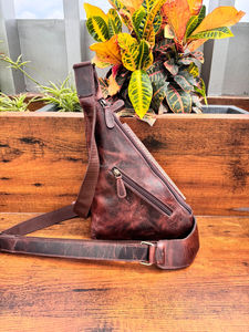 Top vente cheveux fabriqués à la main sur cuir repoussé sac de poitrine à bandoulière unique pour unisexe Western cuir de vachette bandoulière sacs à bandoulière - Product Image 4