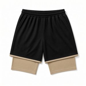 Shorts Bermuda en maille noire pour homme avec doublure beige, taille à cordon de serrage, style décontracté et sportif, tissu tricoté à séchage rapide - Product Image 3