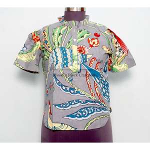 เสื้อทูนิคคอเต่าสไตล์วินเทจสำหรับผู้หญิง ดีไซน์หรูหรา ผ้าฝ้าย 100% ลายดอกไม้สไตล์เกาหลี เป็นมิตรกับสิ่งแวดล้อม เหมาะสำหรับใส่ทำงานหรือไปเรียน - Product Image 1