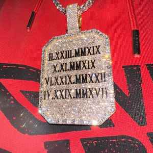 Joyería fina personalizada de lujo estilo hip hop, colgante con inicial de letra en plata 925 con incrustaciones de diamantes VVS Moissanite para hombre. - Product Image 2