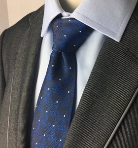 Corbata Masónica Premium Azul y Negra con Diseño de Puntos Cuadrados y Compás, Corbata Formal Personalizada para Hombre - Product Image 2