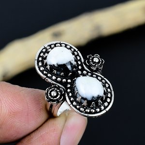 Bague unisexe ajustable en laiton plaqué argent 925, ornée d'une pierre précieuse Bafflo blanche naturelle, faite à la main, design traditionnel - Product Image 4