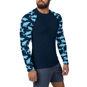 Camiseta Deportiva de Compresión de Manga Larga para Hombre con Diseño de Tiburón - Product Image 4