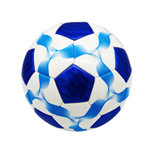 Balón de Fútbol Plegable Ecológico Personalizable con Diseño Clásico y Patrón de Serigrafía, Resistente para Exteriores - Product Image 4