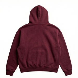 Sudadera con Capucha de Invierno Premium Negra, con Bordado Térmico e Impresión Digital, de Poliéster/Algodón, Estilo Urbano, por Maluza Industries - Product Image 2