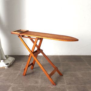 Tabla de planchar de madera de primera calidad con altura cómoda para tareas de planchado fáciles y eficientes - Product Image 3