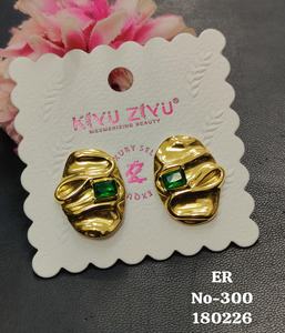 Elegantes Pendientes de Diamantes Americanos |   Aros de Acero Inoxidable Chapados en Oro de Moda para Mujer, Joyería de Moda al por Mayor de la India - Product Image 3