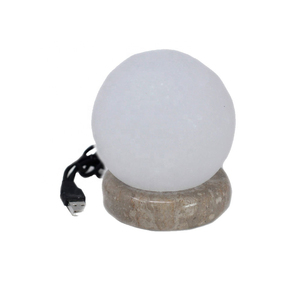 Lampe décorative rustique pour la maison avec lampe en sel blanc de l'Himalaya en cristal minéral naturel pour chambre à coucher, salon, table, bureau - Product Image 6