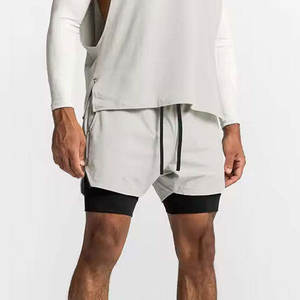 Shorts de sport pour homme, coupe flexible, tissu doux, pour musculation, entraînement et style de vie actif. - Product Image 1