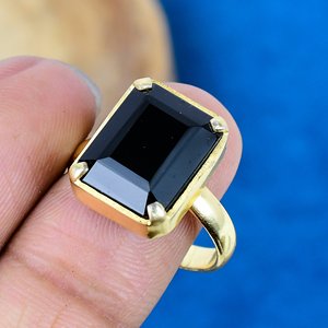 Bague tendance pour femme en onyx noir, taille octogonale, sertie à la main, plaquée or 18 carats - Product Image 3