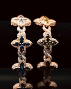 Pulseras de Oro Rosa con Diseño de Cruz de Diamantes Moissanite para Mujer, Lujosas y Completamente Adornadas, Joyería Hip Hop para Bodas - Product Image 5