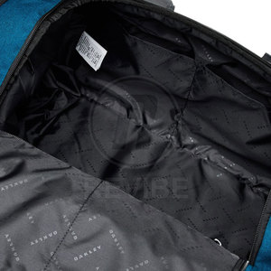 Bolsas Deportivas de Estilo Moderno - Construcción Resistente, Cómodas de Llevar, Capacidad de 30-40L, Opciones Personalizables |   REVIBE INDUSTRY RI-SB-17 - Product Image 6