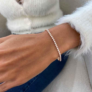 Bracelet tennis de luxe en moissanite taille ronde, ton or rose, classique, étincelant, élégant, bijou de déclaration, cadeau pour femme - Product Image 2