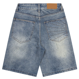 Shorts en jean premium pour homme, bleu indigo délavé, avec broderie géométrique et motifs rayonnants, coupe oversize, style streetwear - Product Image 3