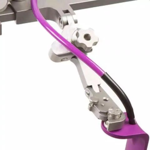 Retractor Quirúrgico Ortopédico Manual de Acero Inoxidable Phantom CS Anterior Cervical, Color Plateado, Alta Calidad - Product Image 1