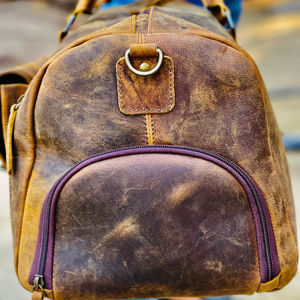 Bolsa de Lona de Cuero Premium con Correa Ajustable y Base Reforzada - Multifuncional, Gran Capacidad, Ecológica para Actividades al Aire Libre - Product Image 1