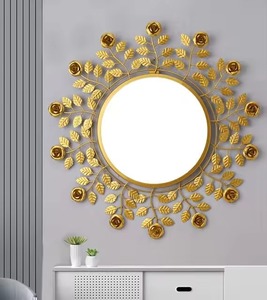 Espejo de Pared Redondo de Metal Dorado con Diseño Floral, Marco Decorativo Glamuroso Personalizable al por Mayor - Product Image 2