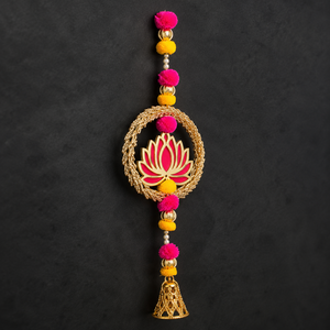 Adorno Festivo para Puerta Lotus: Campana Dorada, Pompones y Latkan para Diwali, Bodas y Decoración del Hogar - Product Image 3