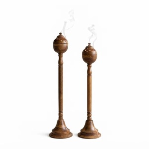 Soporte de incienso de madera de tallo largo con tapa de globo hueco, difusor de aromaterapia - Product Image 1