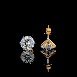 Boucles d'oreilles minimalistes en or massif 14 carats avec diamant de laboratoire de 2,00 carats, taille brillant rond, cadeau pour femme pour mariage, anniversaire ou fête - Product Image 1