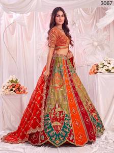Conjunto de Lehenga Indio-Pakistaní Bordado, Blusa de Encaje, Dupatta Pesada, Color Sólido, Traje para Fiesta o Boda - Product Image 1