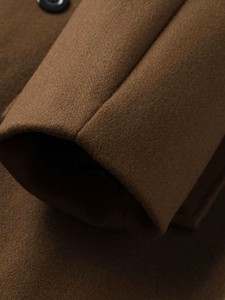 Manteau long décontracté pour homme à revers simple, en laine/polyester, avec fourrure, fabriqué au Bangladesh - Product Image 6