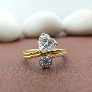 Women's Classic Style 1ct Heart Cut Lab Grown Diamond Engagement Wedding <b>Ring</b> 14k 18k <b>Gold</b> for Certified Anniversaries Party - Product Image 1