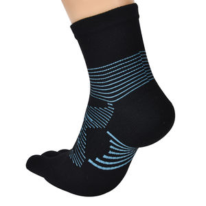 Calcetines de Compresión Transpirables para Hombre y Mujer, Calcetines Deportivos Negros con Soporte de Arco y Control de Humedad - Product Image 1