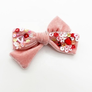 Arco de terciopelo de cola larga para el Día de San Valentín <span class=keywords><strong>con</strong></span> clip de cocodrilo, lentejuelas bordadas, lazos de terciopelo - Product Image 4