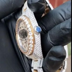 Splendide montre de luxe en diamant, 28 mm, mouvement à quartz ETA analogique, bracelet en argent, boîtier en cristal saphir, jour/date - Product Image 6