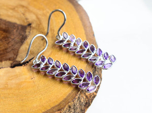 Boucles d'oreilles pendantes en améthyste marquise à plusieurs niveaux pour revendeurs en gros, style tendance, bijoux à la mode à vendre - Product Image 4