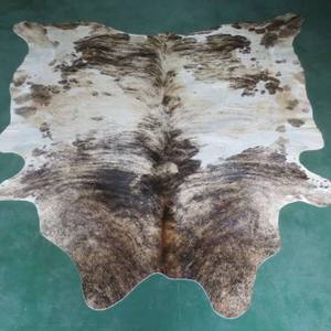 Venta de Cuero de Vaca Completo para Decoración, Piel Entera, Cuero Acabado con Pelo de Vaca - Product Image 1