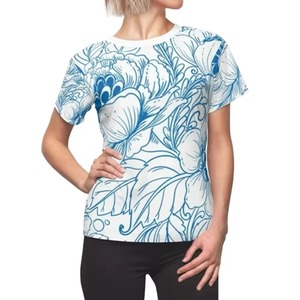 Camisetas de sublimación para mujer, fabricadas en una fábrica moderna, cómodas, de alta calidad, con el mejor material. - Product Image 2