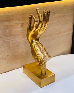 Sculpture élégante en aluminium pour la décoration intérieure moderne, améliorant l'espace de vie grâce à un design artistique en métal. - Product Image 3