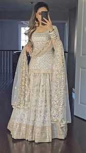 Conjunto de Lehenga Choli de Diseño Pakistaní con Dupatta |   Traje Étnico de Seda para Fiesta de Bodas - Product Image 3