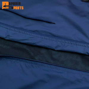 Chaqueta Deportiva con Capucha, Personalizada con Pedrería, Ligera, de Nailon, Impermeable, Transpirable, para Hombre, Corte Regular, Invierno - Product Image 3