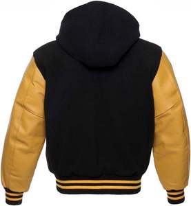 Chaqueta Varsity Negra con Capucha para Hombre, Estilo Letterman, para Invierno - Product Image 3