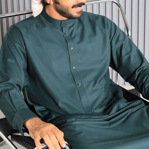 <b>Thobe</b> OEM Supplier Comfortable Long Sleeve Islamic Wear Designed for Private Label and Wholesale Buyers - Product Image 5