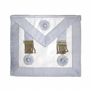 Delantal de Maestro Masón RSR Premium con Tres Rosetas y Borlas Bordadas a Mano, Regalia de la Logia del Rito Escocés - Product Image 1